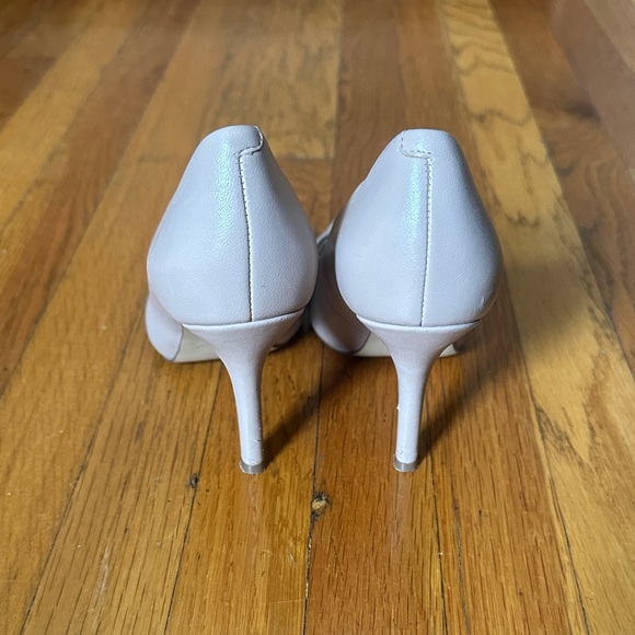 Nine West Women's Pointed Toe Pumps - Picture 3 of 5